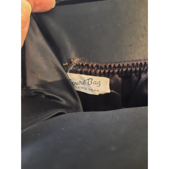 Vintage SOURE Bag, New York 1950's Velvet Embroidered and Beaded - Picture 6 of 13